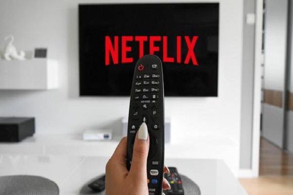 Netflix cumple 25 años con un futuro incierto como líder del 'streaming'