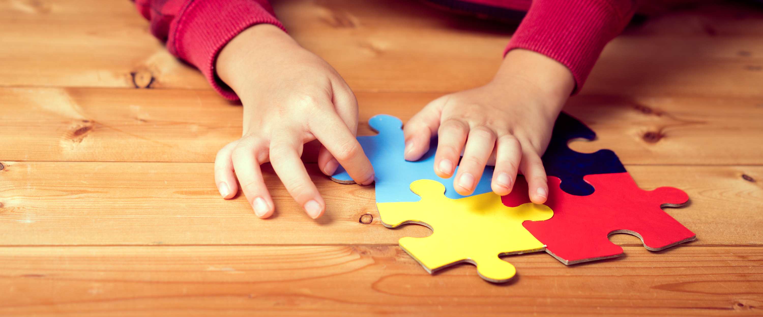 Distinguen dos perfiles genéticos dentro del autismo asociados a la edad de diagnóstico