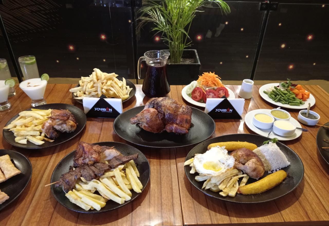 Limeños  celebran el Día del Pollo a la Brasa con el ‘Power de Carbón a lo Pobre’