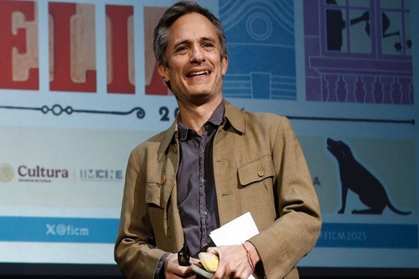 La película ‘Hombre al agua’, del mexicano Gael García Bernal, revela parte de su elenco