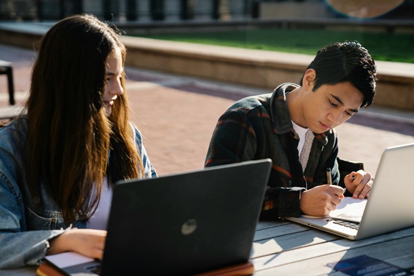 Educación superior y tecnología: un tema clave en los próximos debates presidenciales