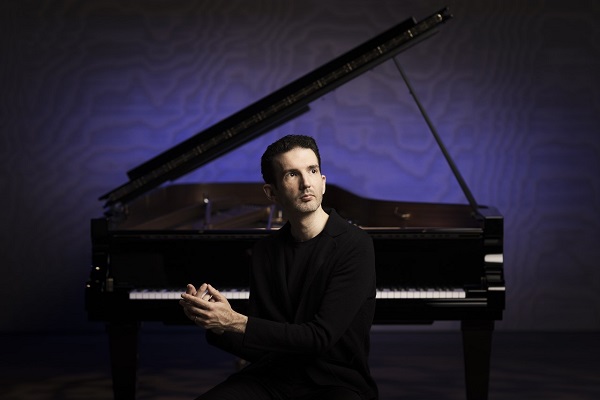 Emmanuel Despax: Magistral pianista francés debuta en Lima tras una intensa gira por Asia y Australia